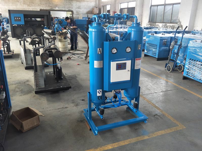 吸附式干燥器相比冷干機(jī)有哪些特點(diǎn)！